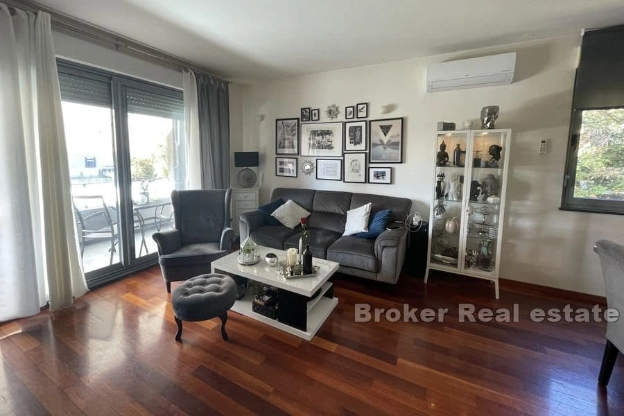 2 - vente appartement plage à pied split split-dalmatie croatie