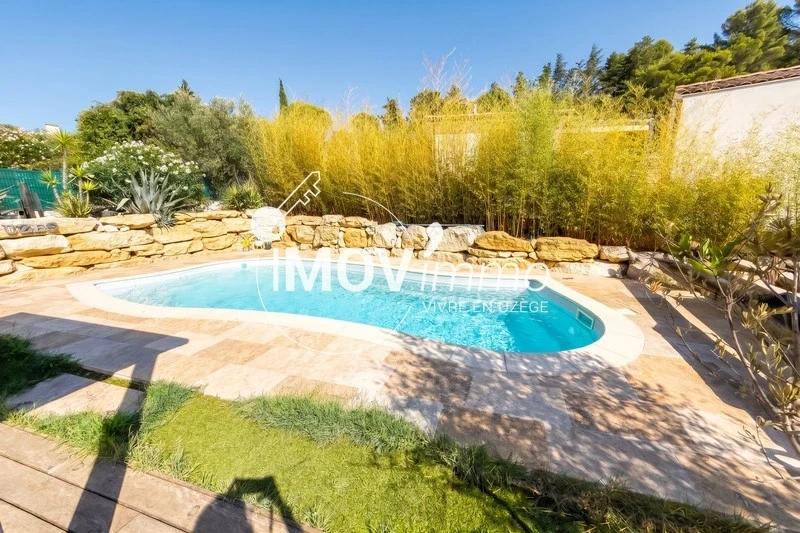 2 - house for sale in uzès gard france