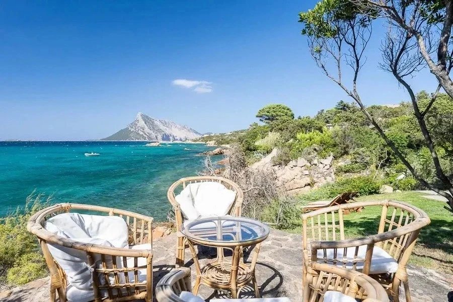 2 - sea view house for sale in san teodoro sardinia italy