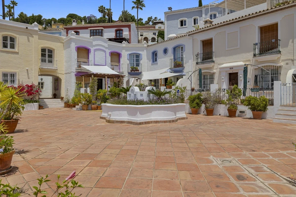 1 - house for sale in benahavis - costa del sol andalusia spain