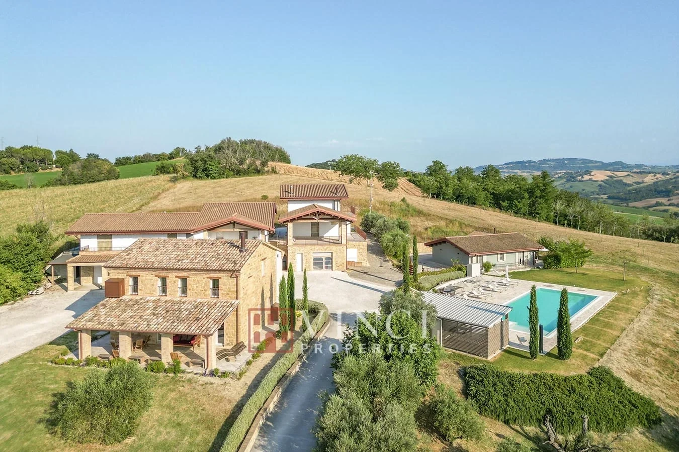 2 - vente propriété tolentino marches italie