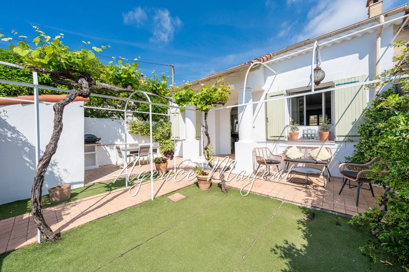 Casa con terraza