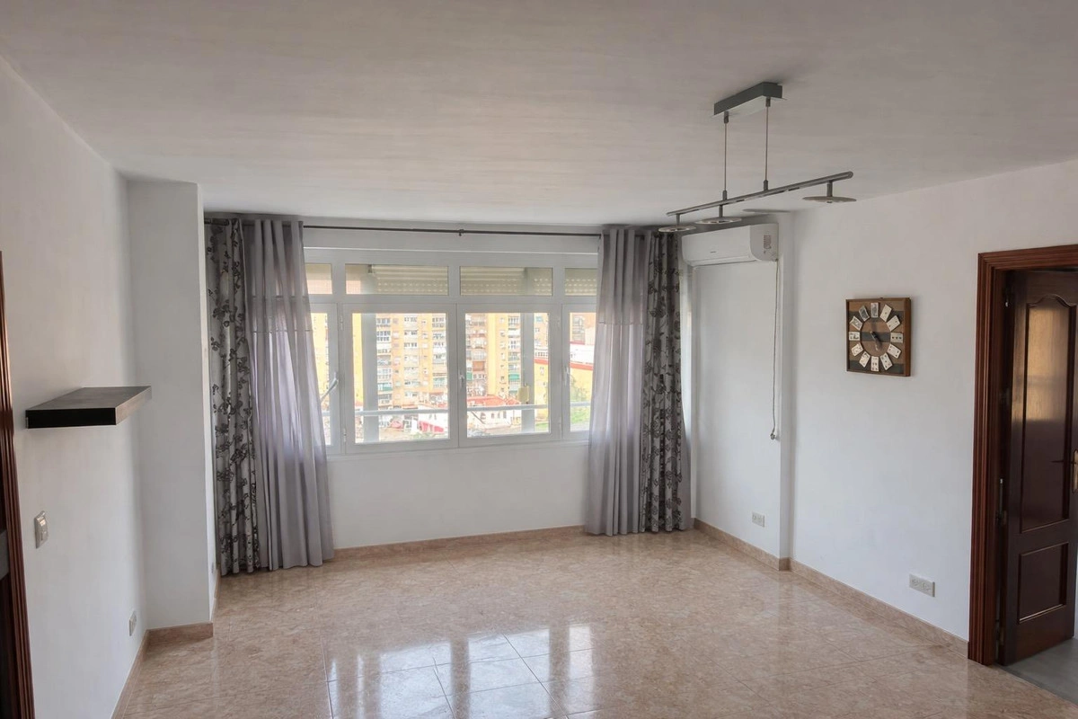 2 - продажа квартира malaga  андалусия испания