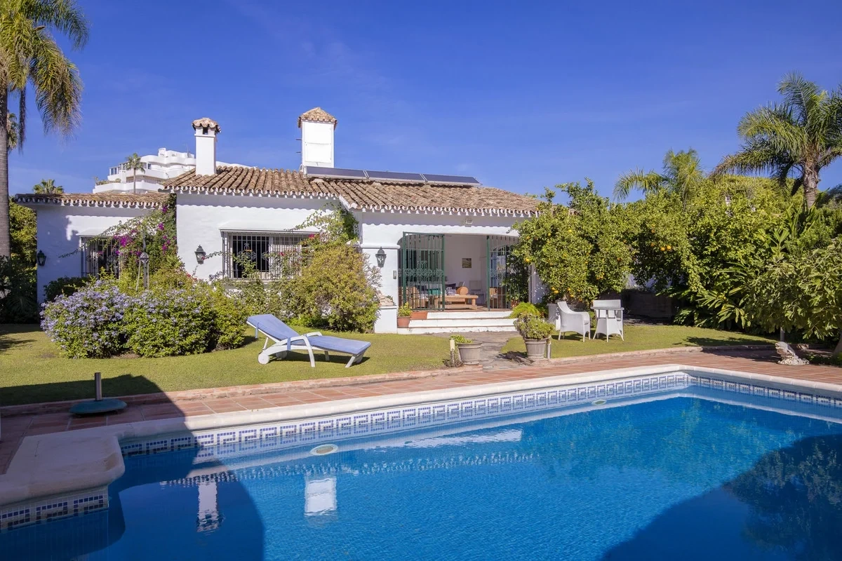 1 - venta casa san pedro de alcántara andalucía españa