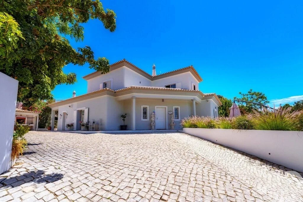 1 - verkoop villa uitzicht op zee loulé algarve portugal