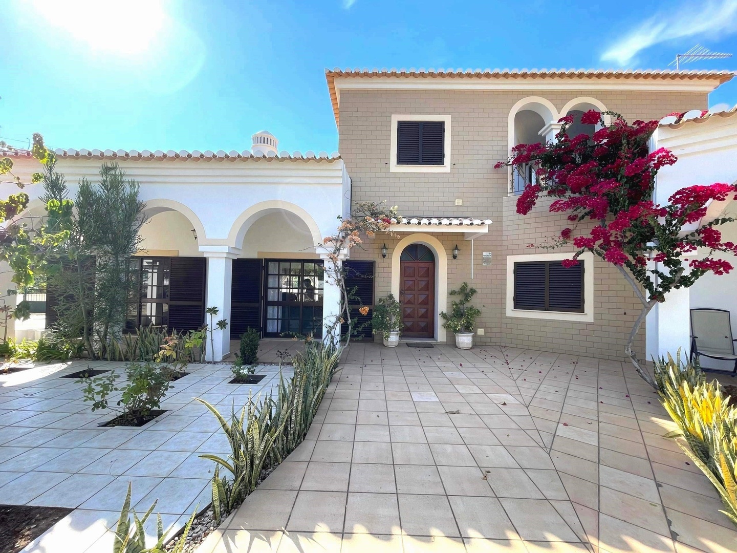1 - house for sale in alvor algarve portugal