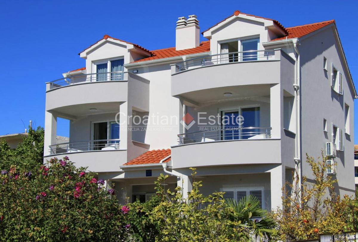1 - venda casa frente ao mar rogoznica sibenik croácia