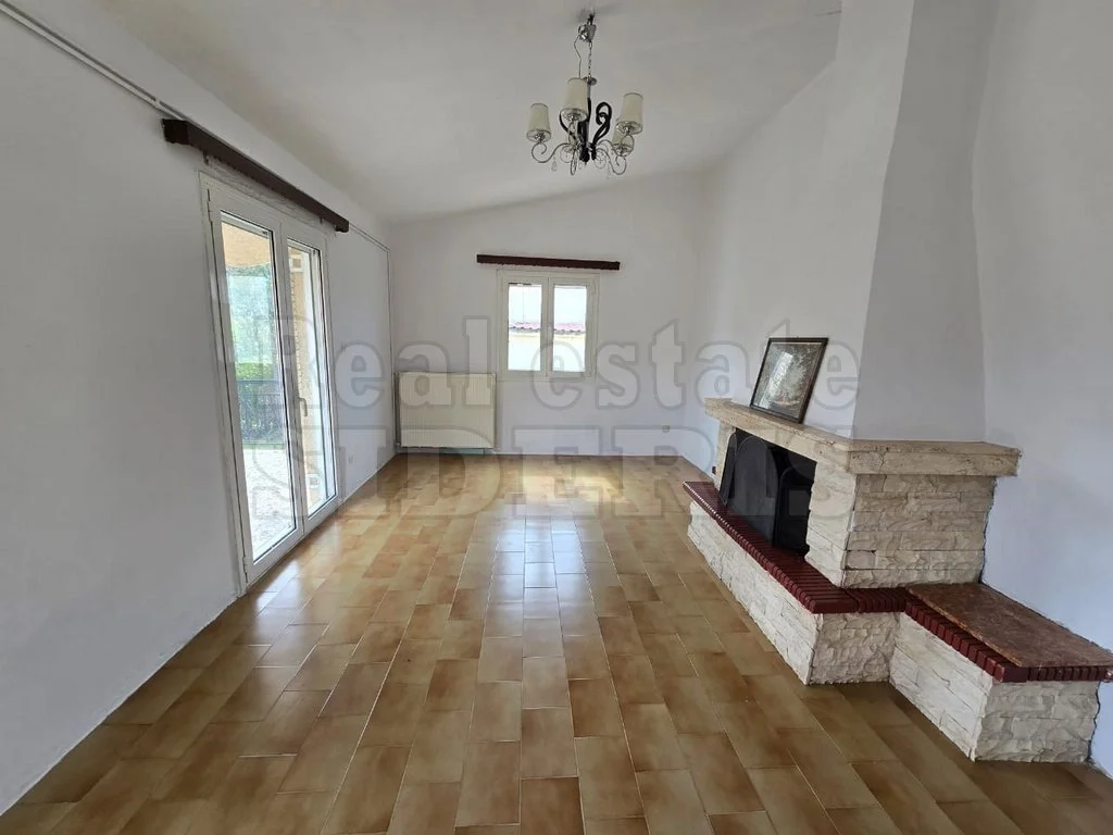2 - vente maison perachóra péloponnèse grèce