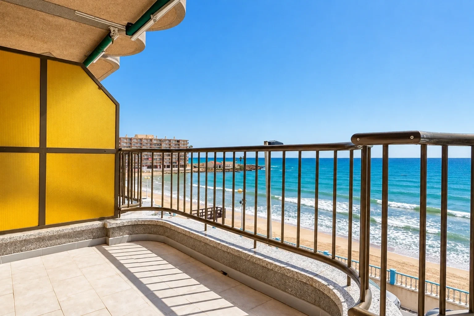 1 - verkauf wohnung direkt am wasser torrevieja - costa blanca valencia spanien