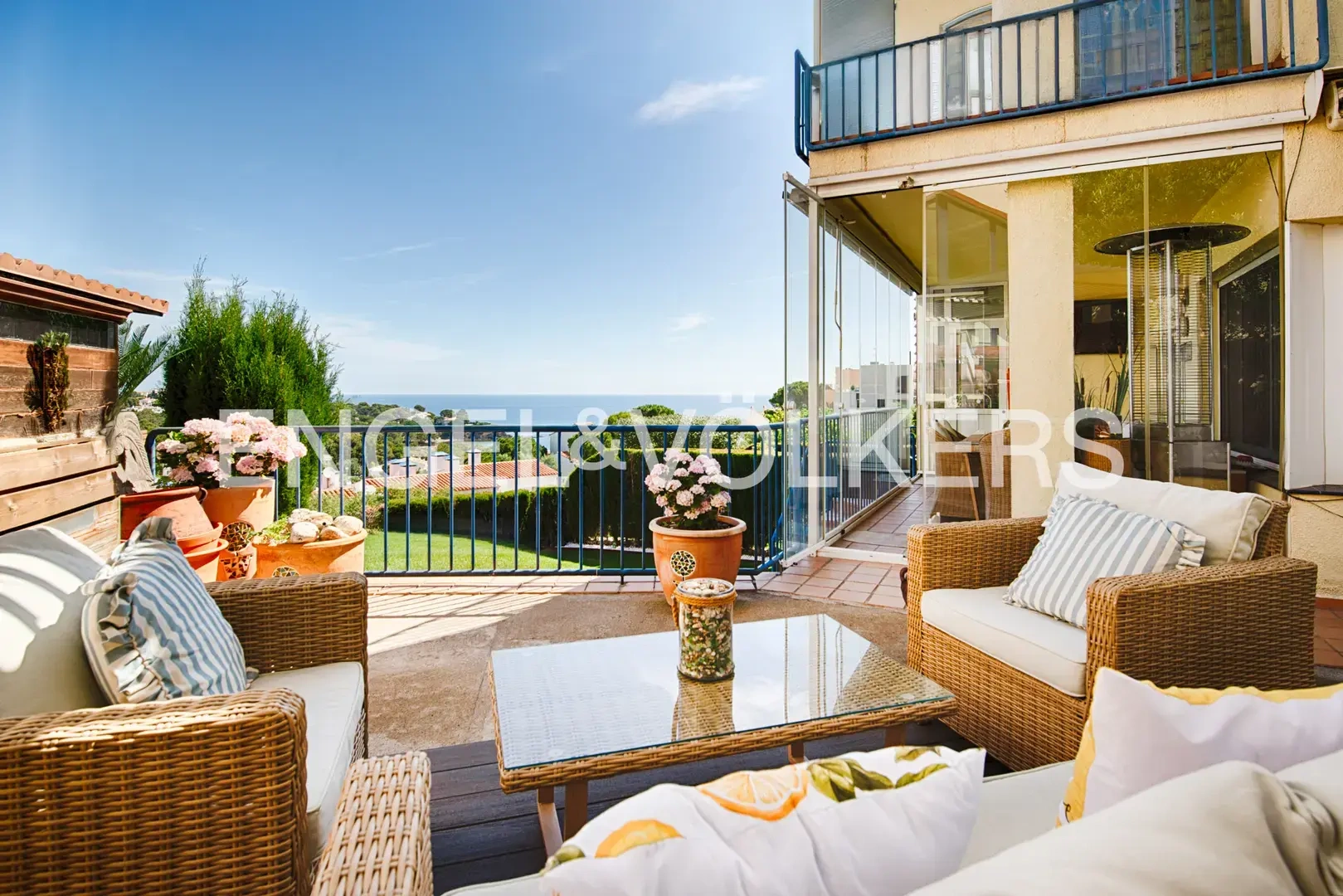 1 - venta apartamento vista al mar llança cataluña españa