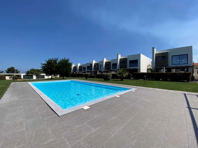 1 - house for sale in torres vedras centro region portugal