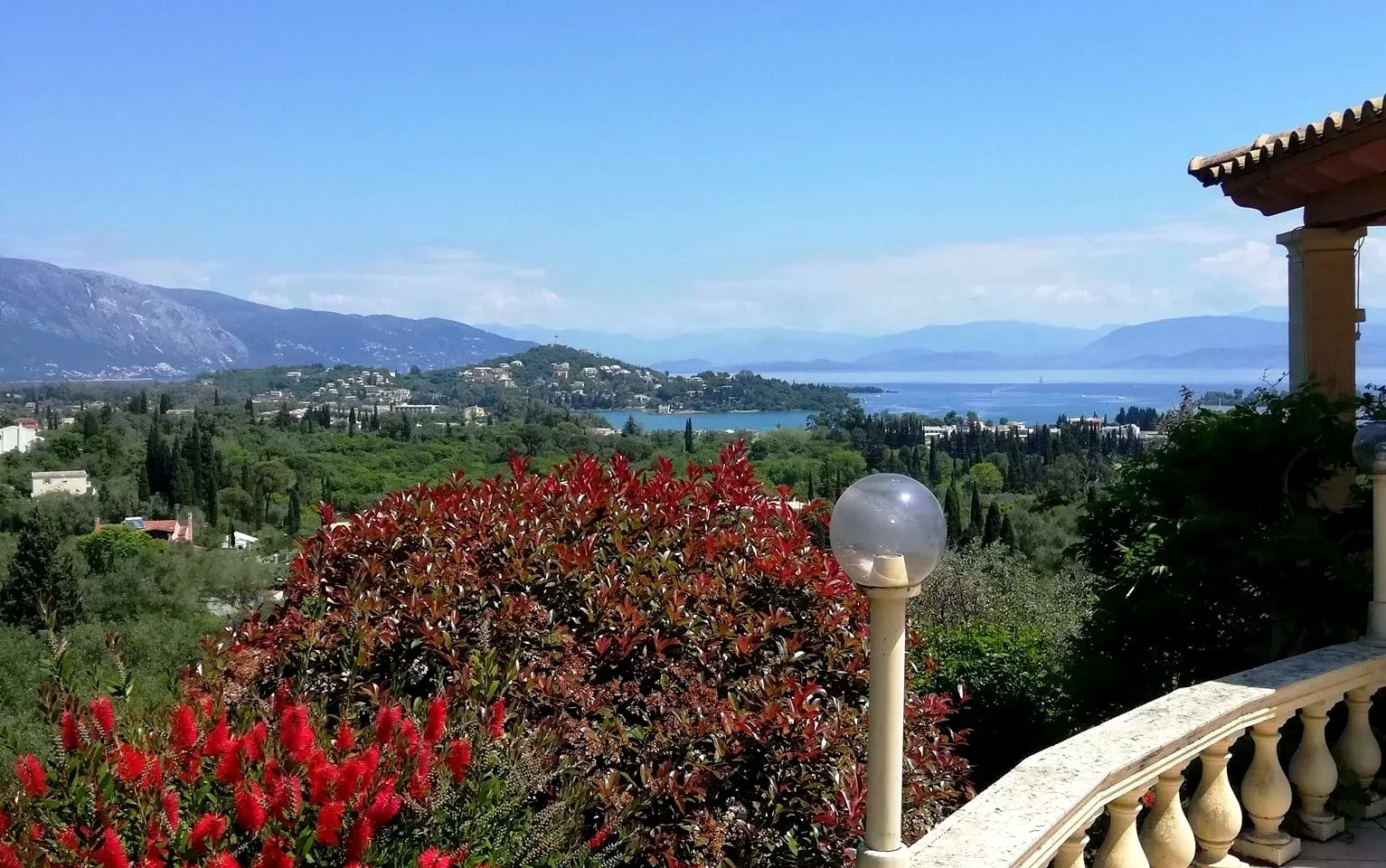 2 - vente maison vue mer corfu îles ioniennes grèce