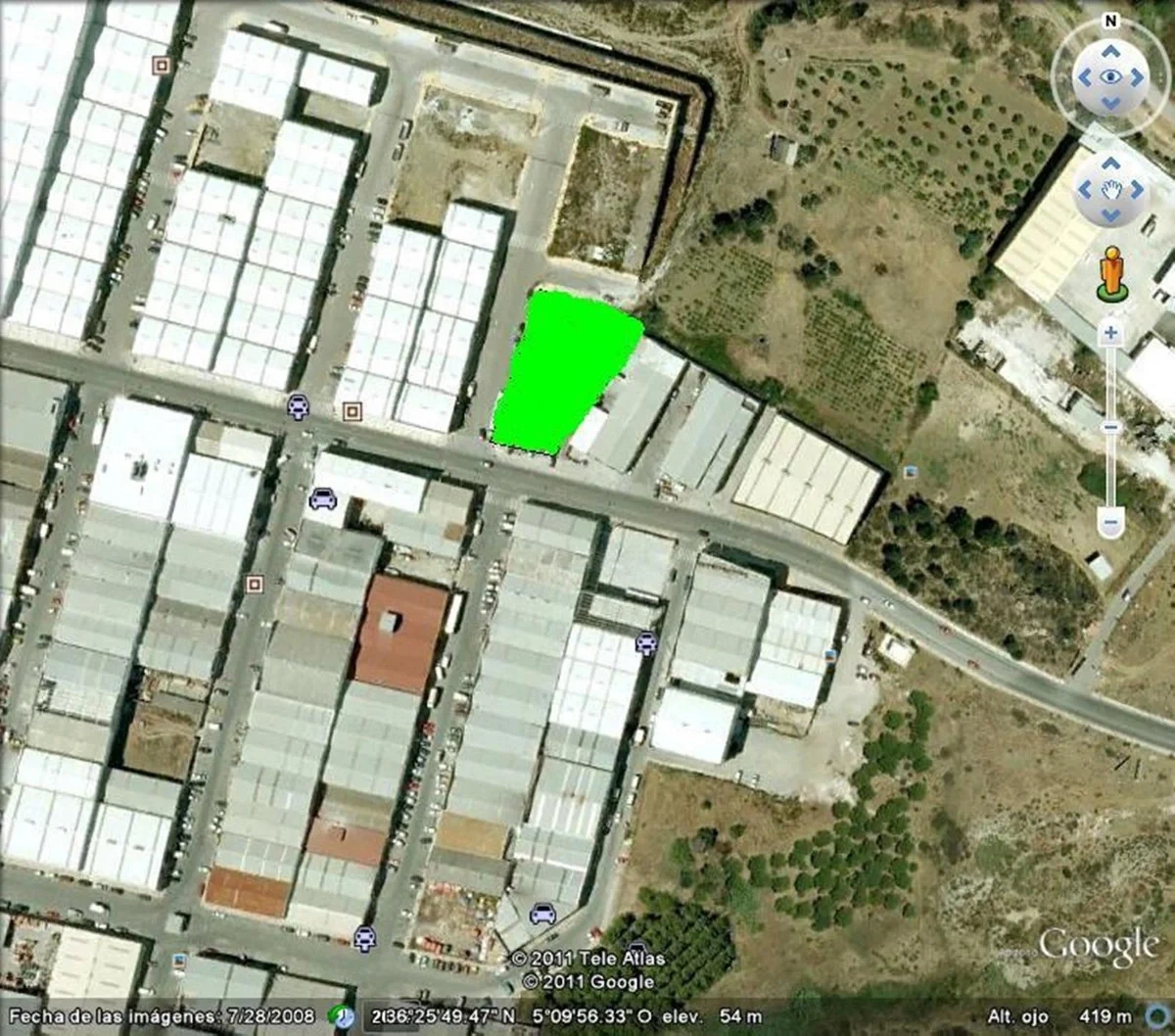 Terreno de 1 800 m²