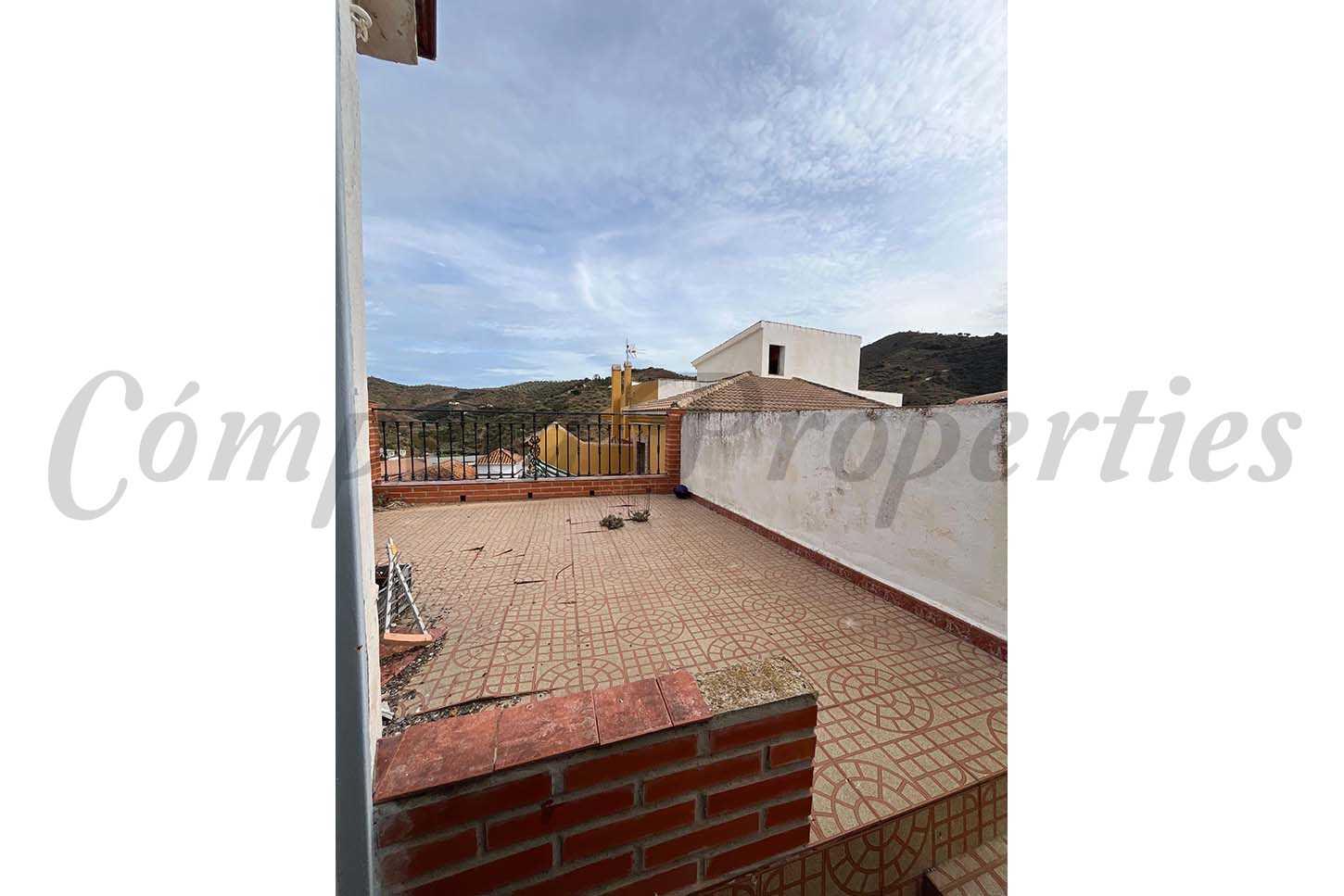 2 - vente maison arenas de velez andalousie espagne