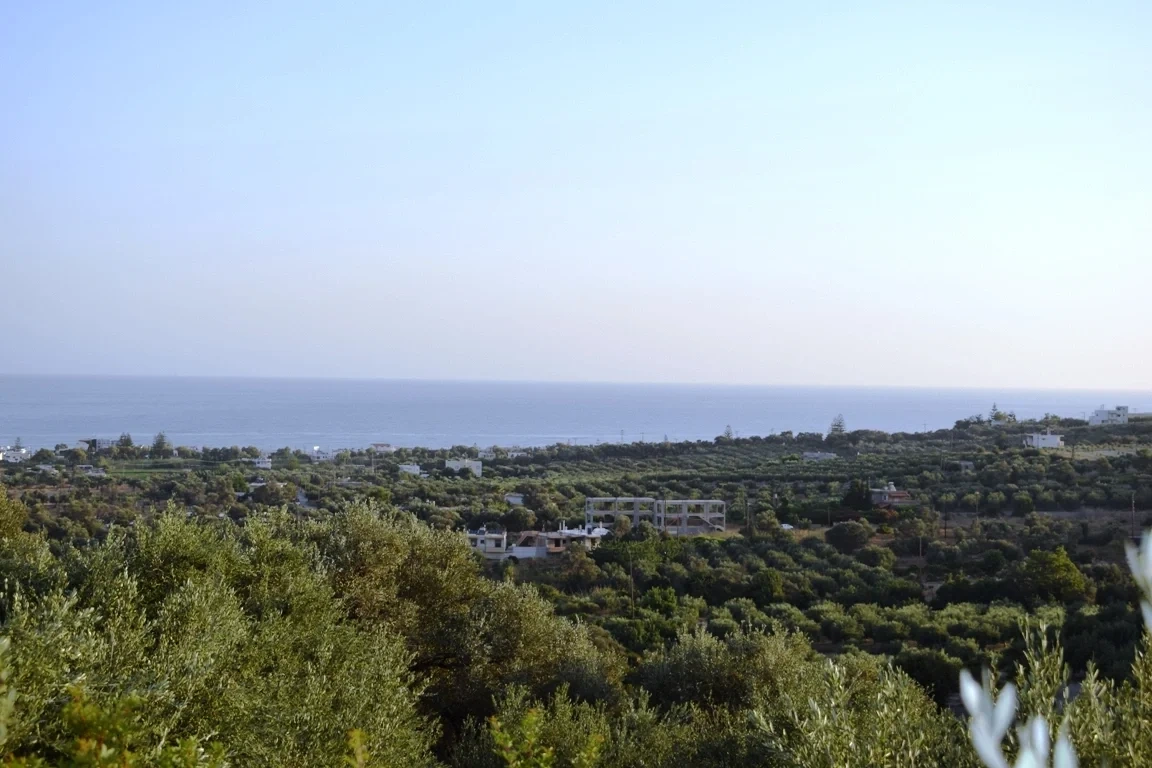 Terreno vista al mar de 4 800 m²
