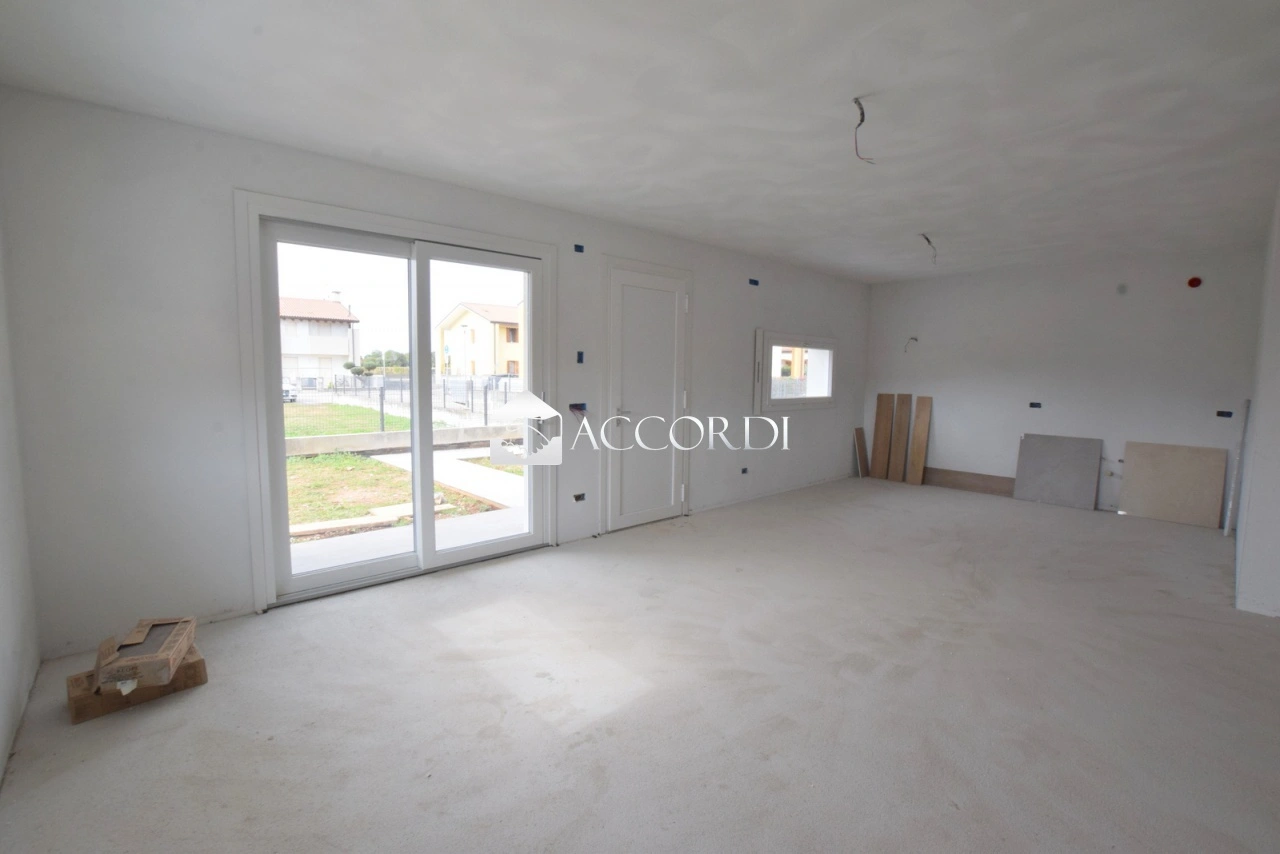 2 - venta casa vedelago véneto italia