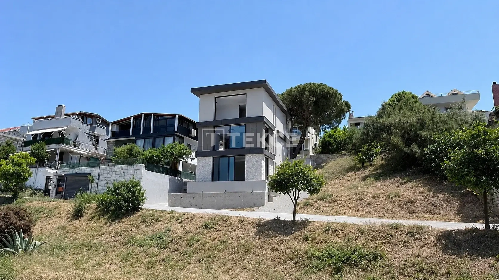 1 - vente maison pieds dans l'eau urla i̇zmir turquie