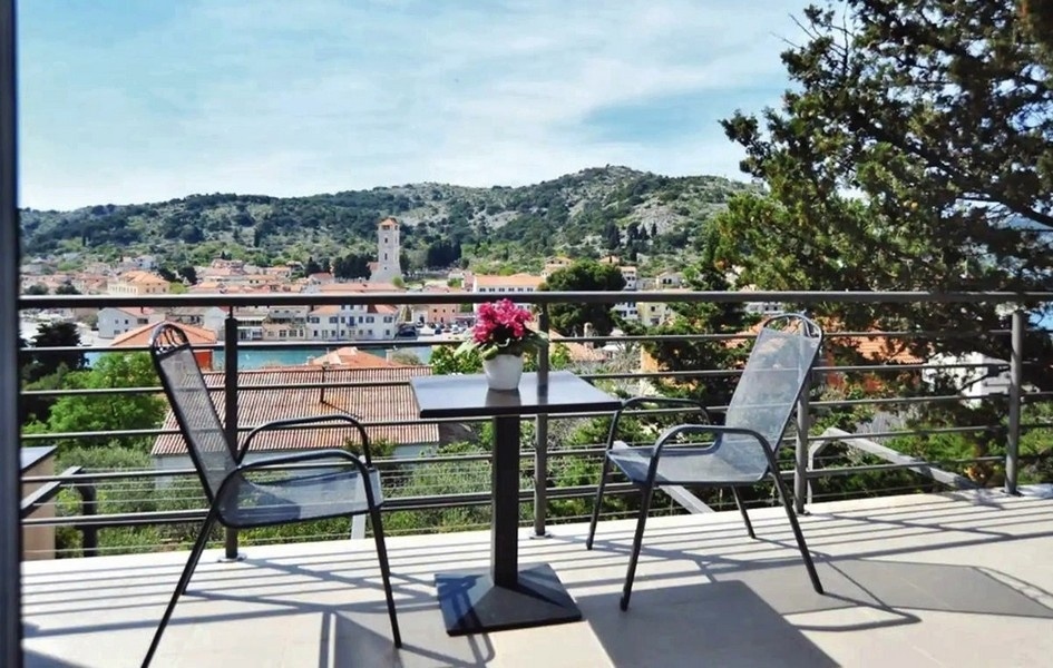 2 - vendita casa vista mare tisno sebenico e tenin croazia