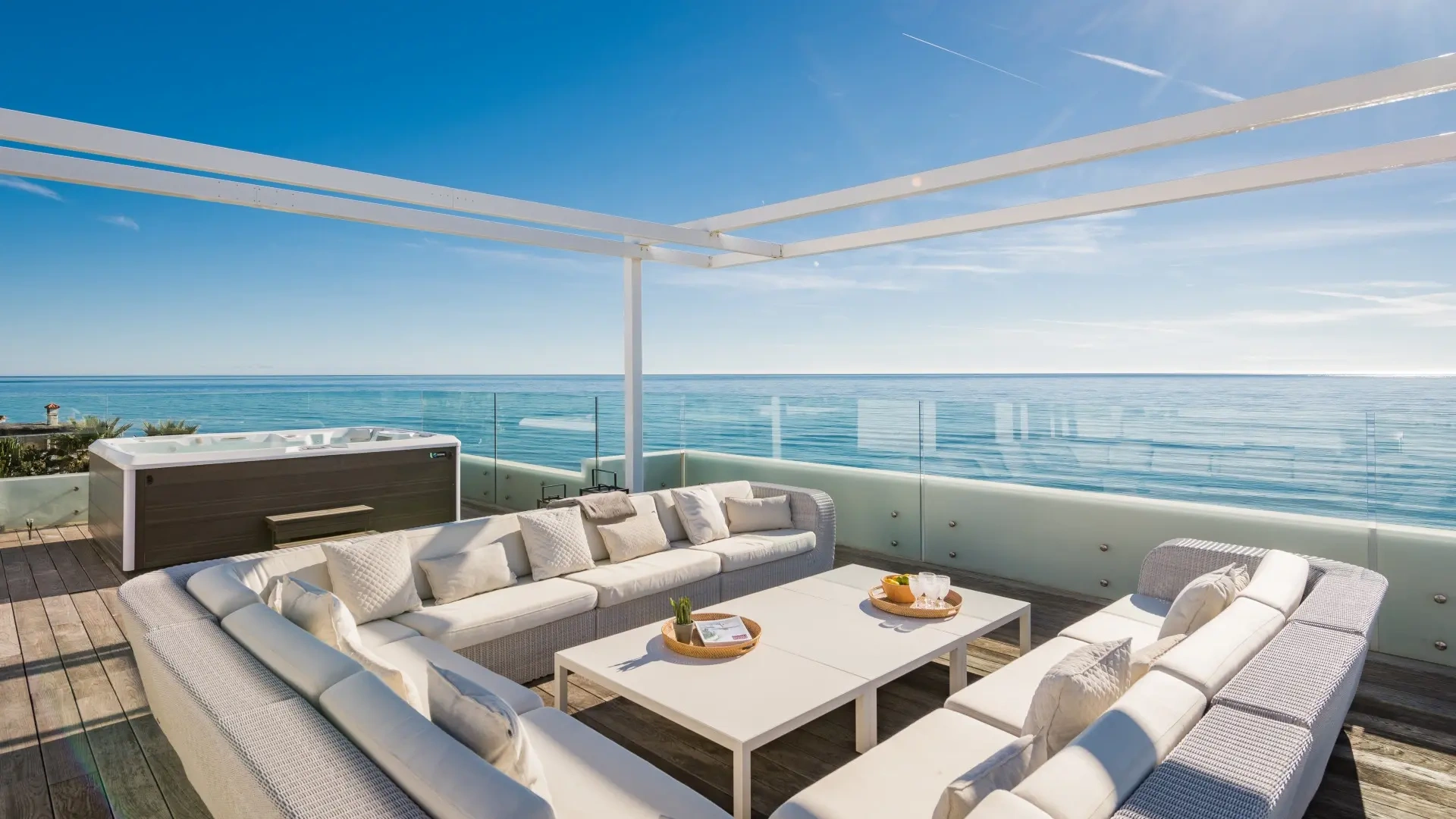 1 - vente maison pieds dans l'eau marbella - costa del sol andalousie espagne