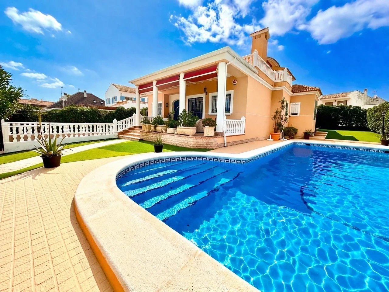 2 - verkoop huis aan het water torrevieja - costa blanca valencian community spanje