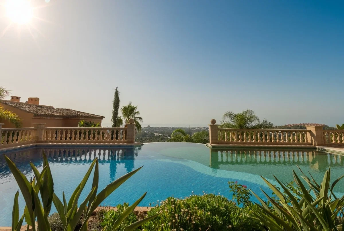 1 - vente appartement vue mer nueva andalucia andalousie espagne