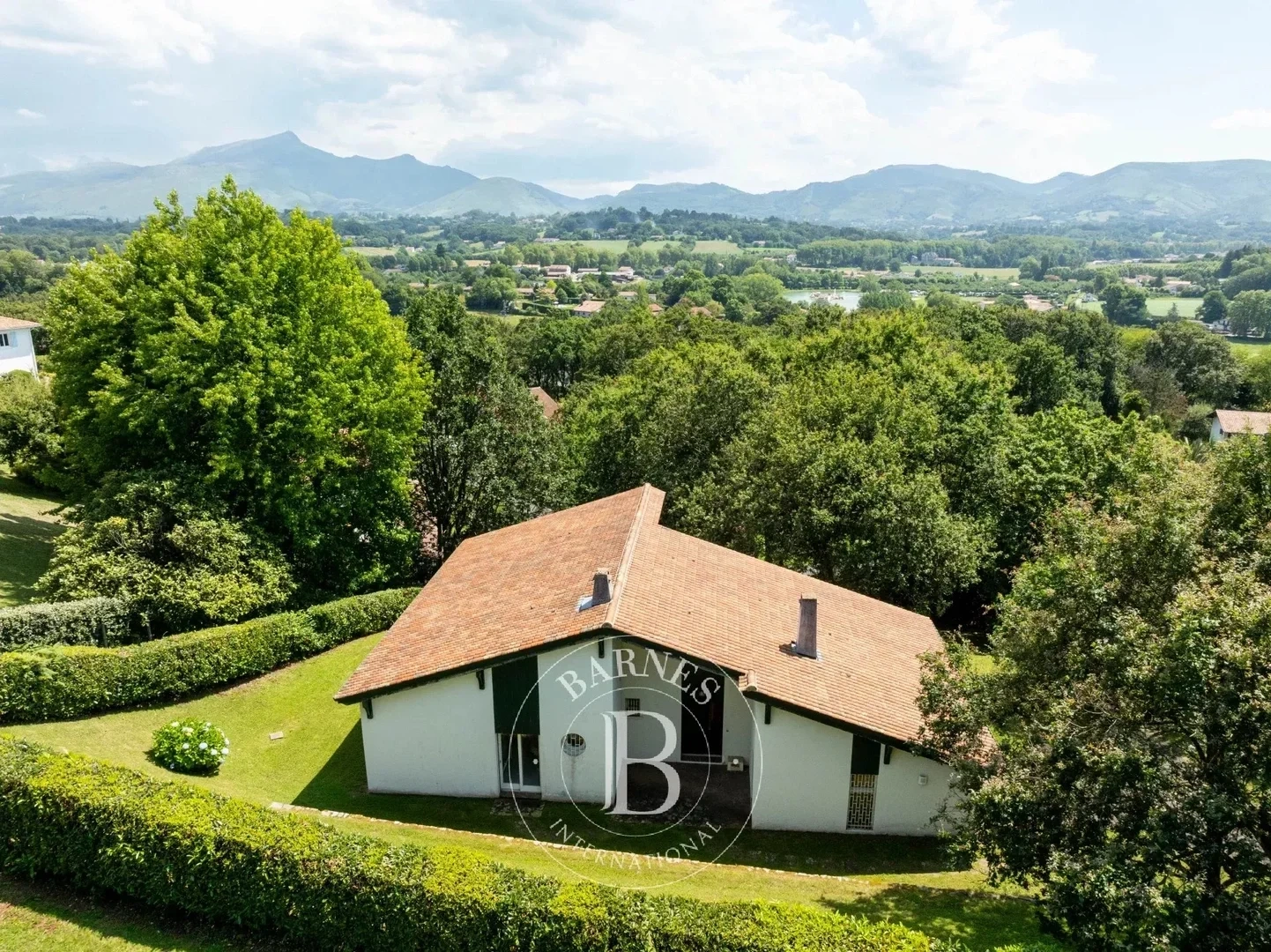 1 - house for sale in ciboure - côte basque pyrénées-atlantiques - côte basque france