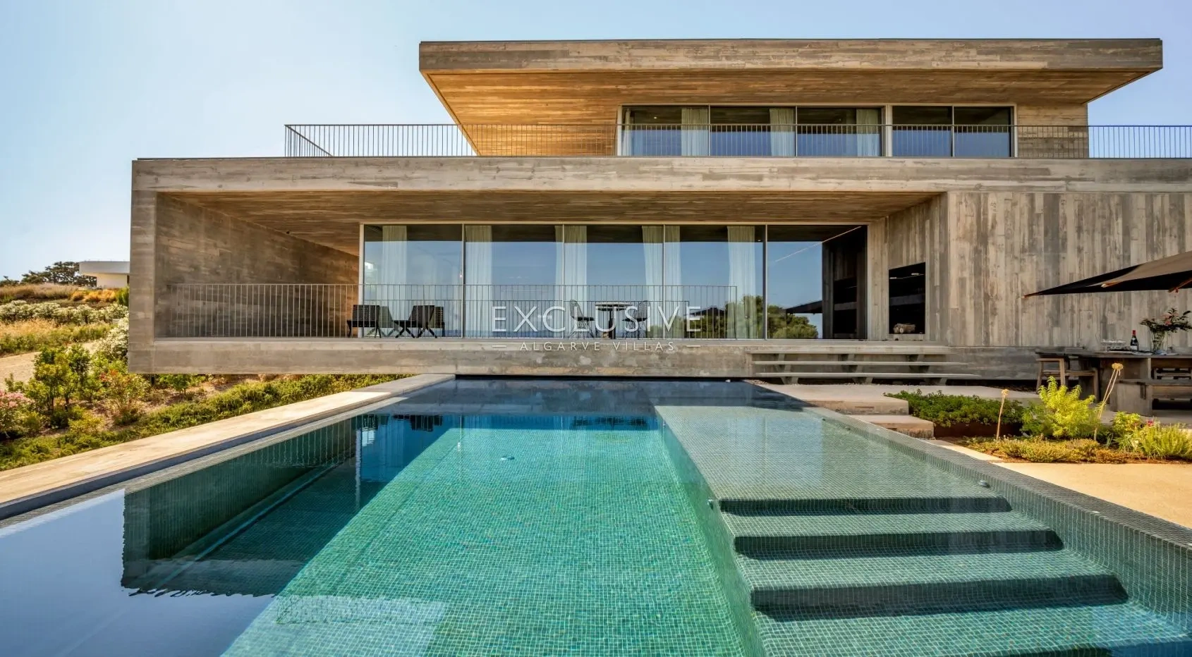 2 - venda villa frente ao mar lagos algarve portugal