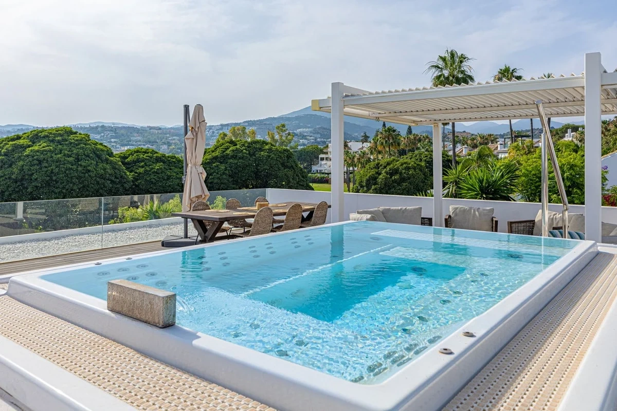 2 - verkauf haus nueva andalucia andalusien spanien