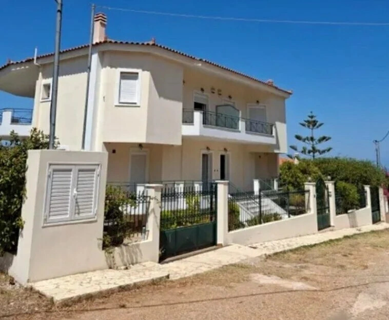 2 - verkoop appartement uitzicht op zee melíssi peloponnesos griekenland