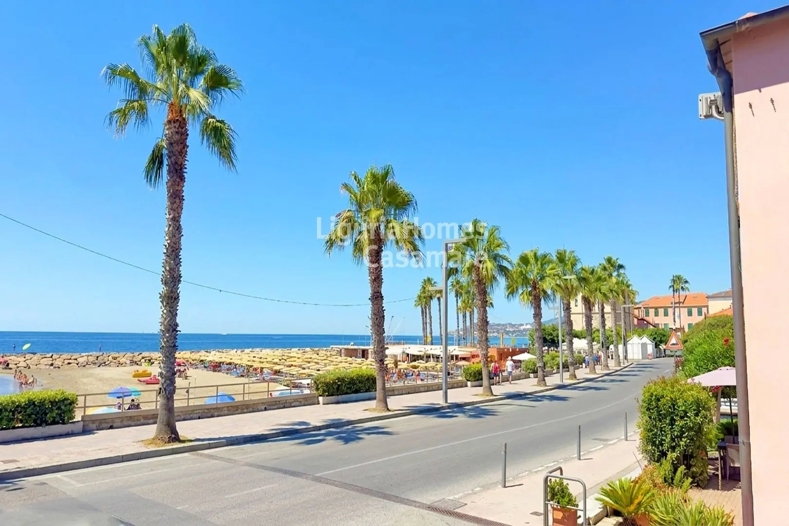 2 - verkoop appartement uitzicht op zee santo stefano al mare liguria italië