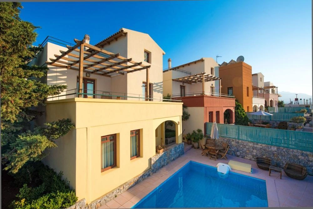 1 - verkoop huis uitzicht op zee pláka crete griekenland
