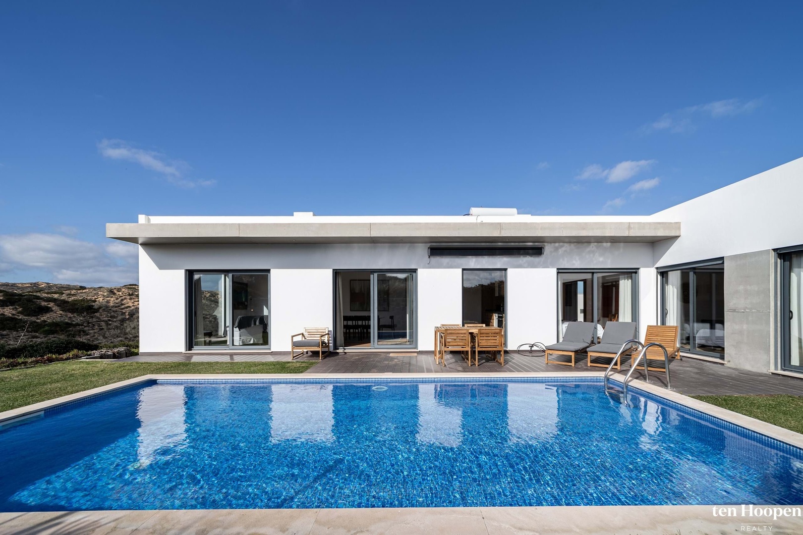 1 - house for sale in aljezur algarve portugal