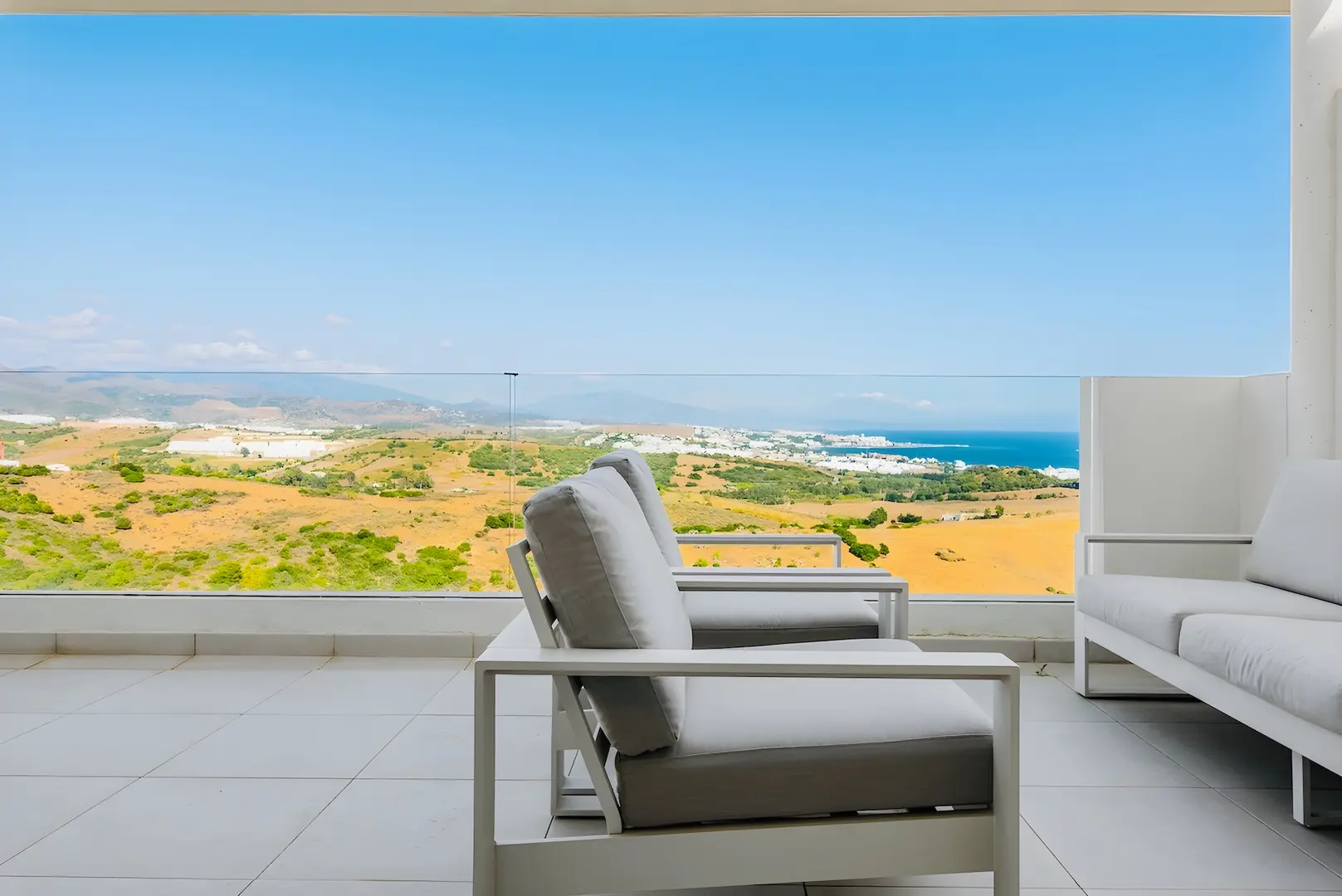 2 - venda apartamento vista de mar casares - costa del sol andaluzia espanha