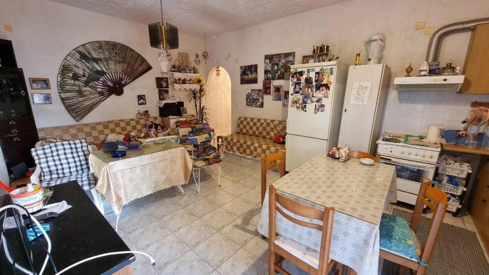 2 - vente maison vue mer agía pelagía crète grèce