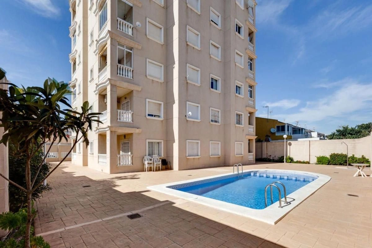 2 - venta apartamento torrevieja - costa blanca comunidad valenciana españa