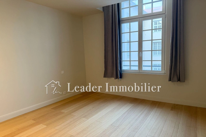 2 - apartment for sale in antibes alpes-maritimes france