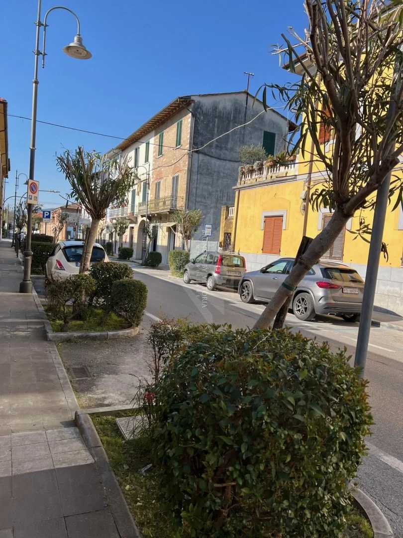 2 - vendita appartamento pietrasanta toscana italia