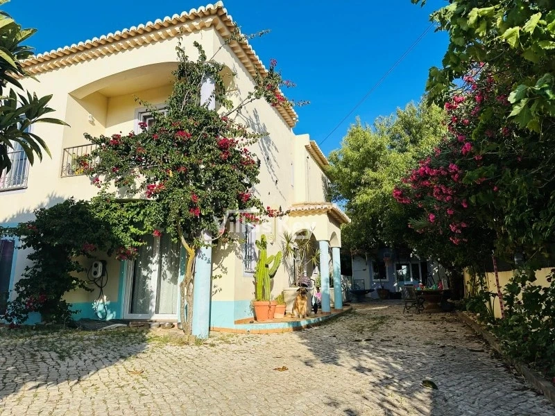 2 - venta casa praia da luz algarve portugal