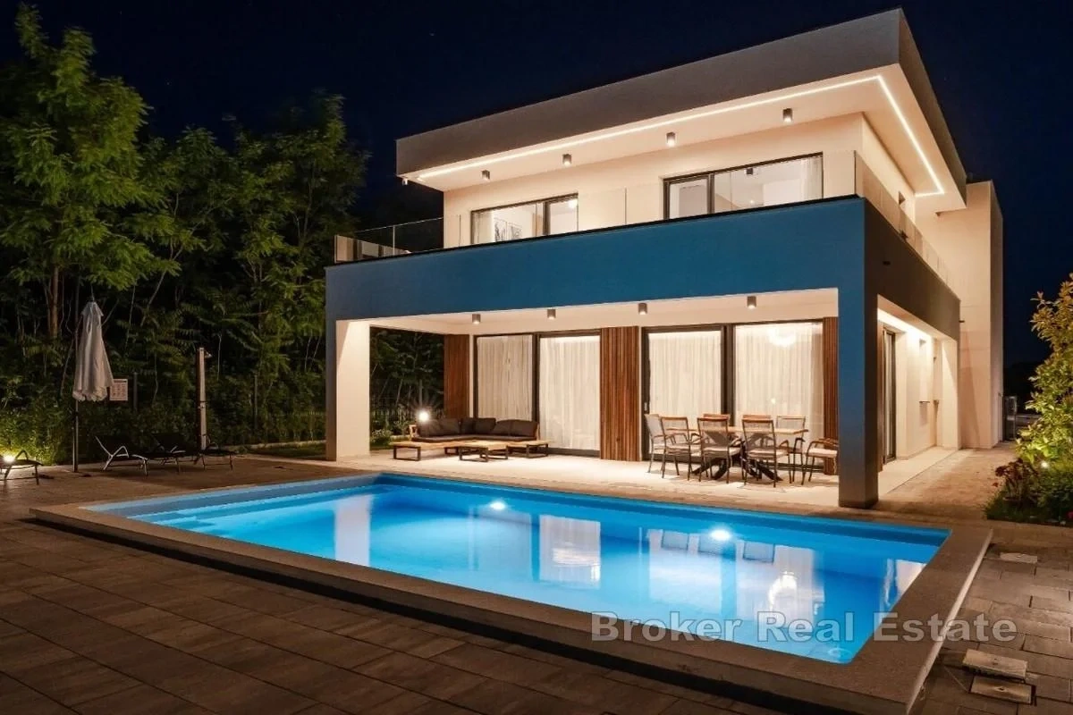 2 - venta casa a pie de playa zadar zadar croacia