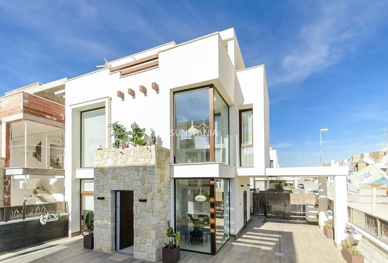 1 - verkoop huis vera andalusië spanje