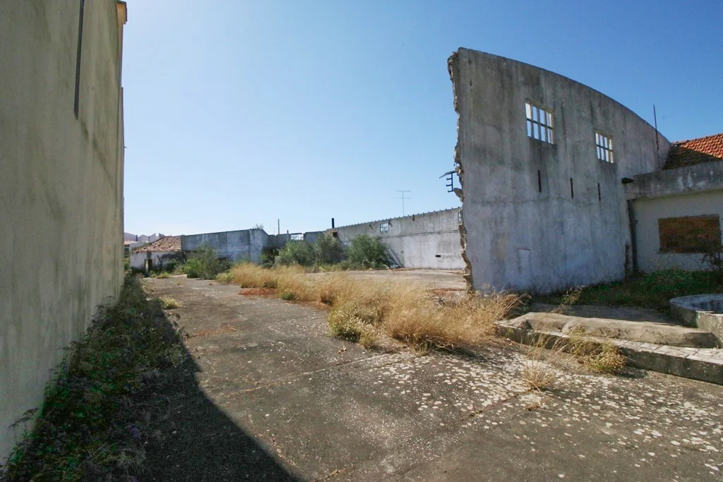 2 - venta edificio alcanena región centro portugal