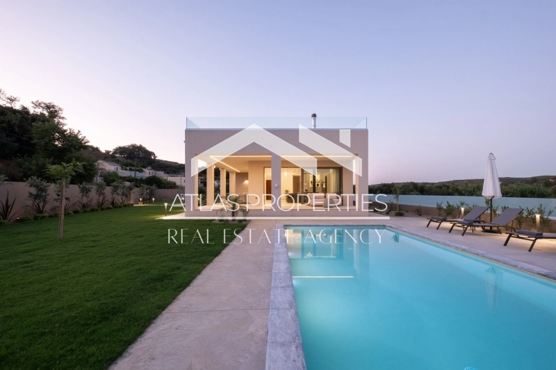 1 - vendita casa neratziá peloponneso grecia