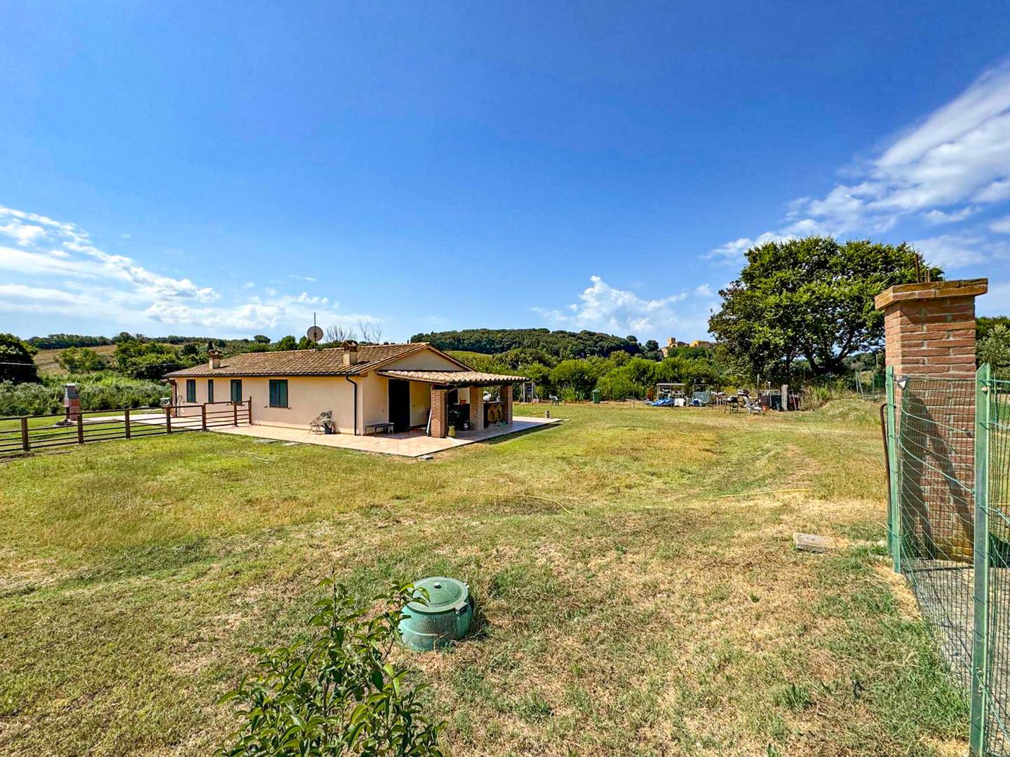 1 - villa for sale in bibbona tuscany italy