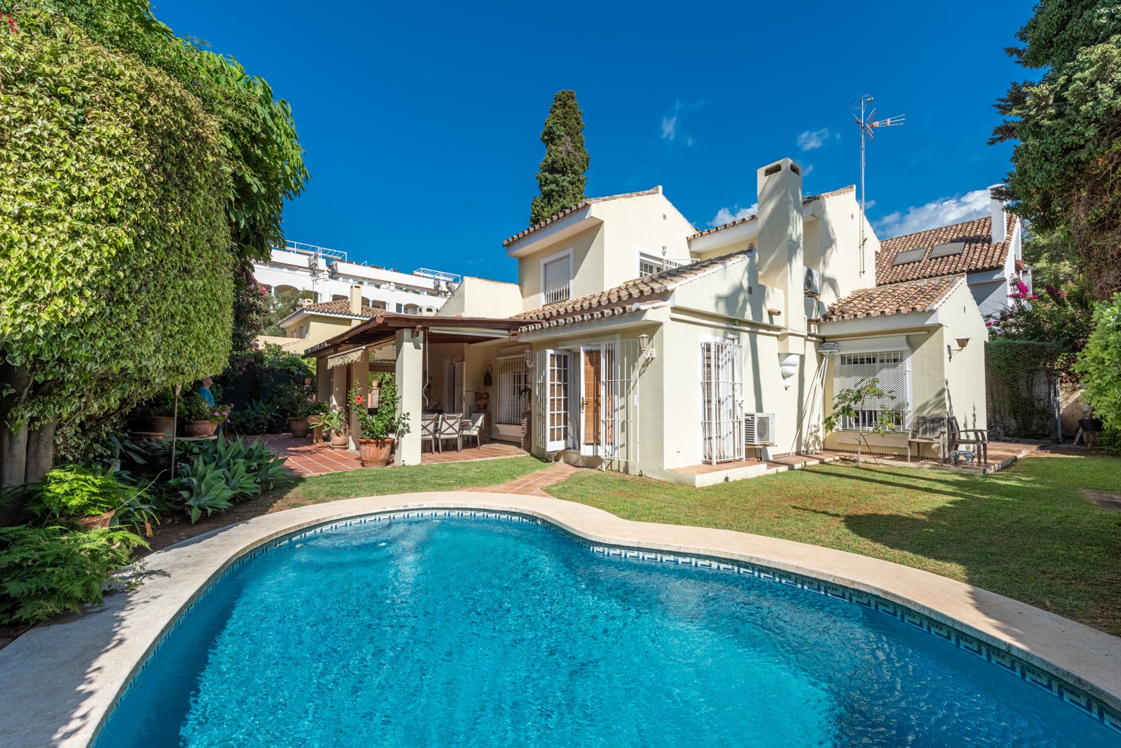1 - beach walk house for sale in marbella - costa del sol andalusia spain