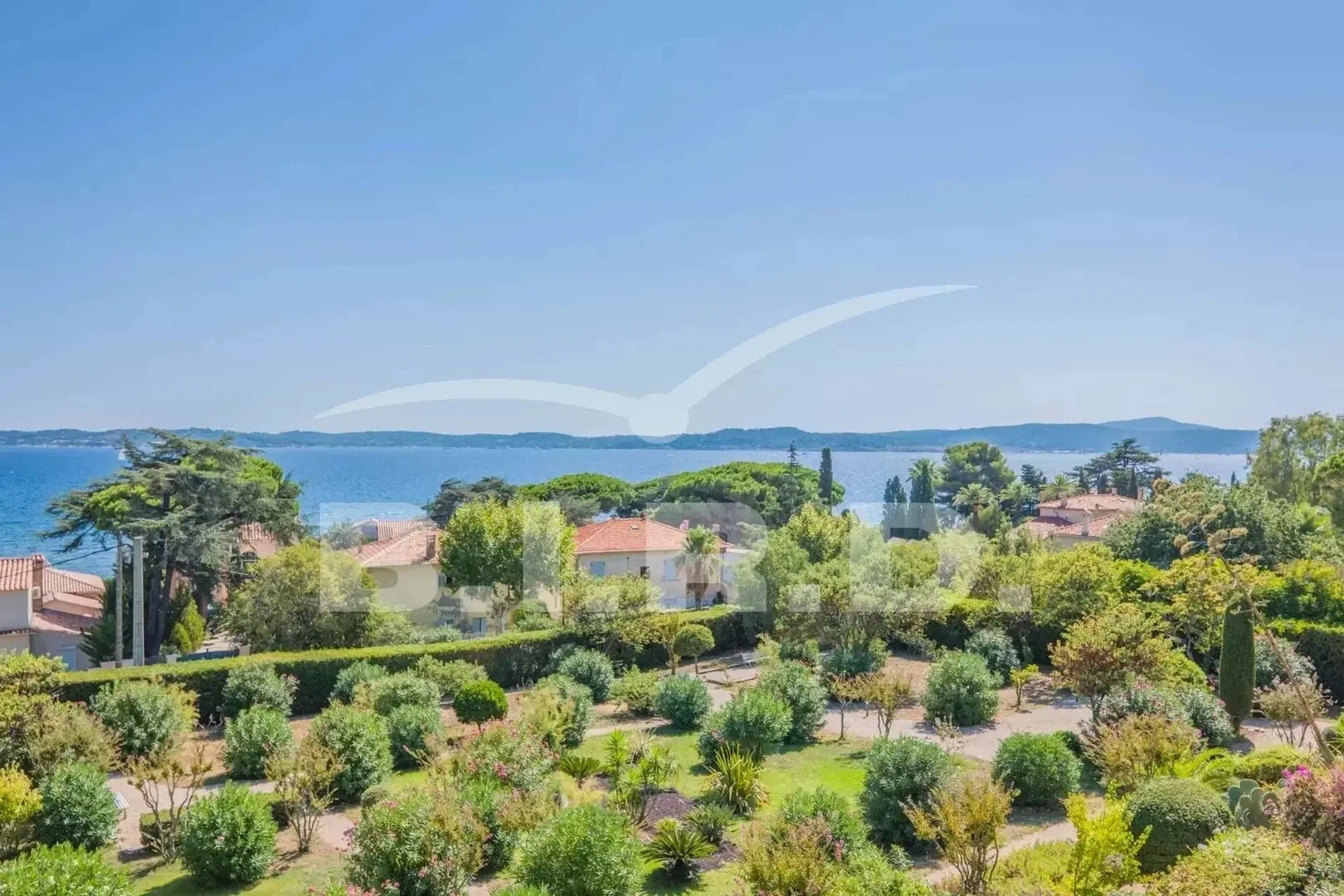1 - affitto vacanze appartamento vista mare sainte-maxime var francia