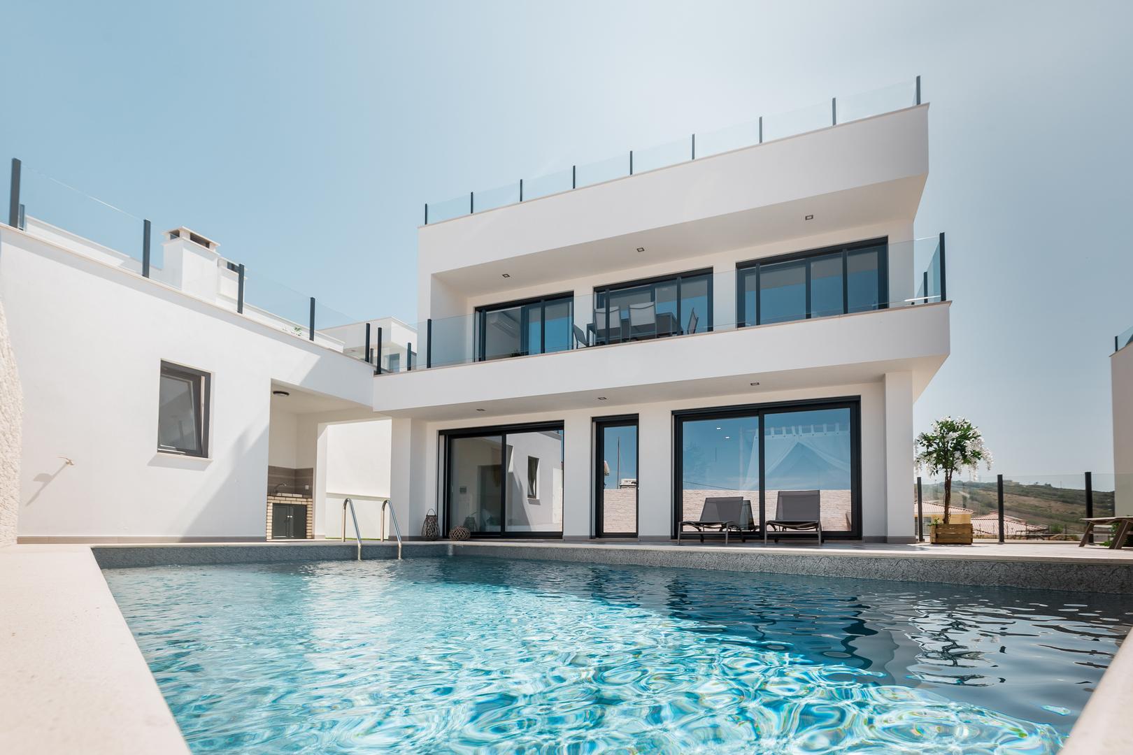 1 - sea view villa for vacation rentals in lourinhã centro region portugal
