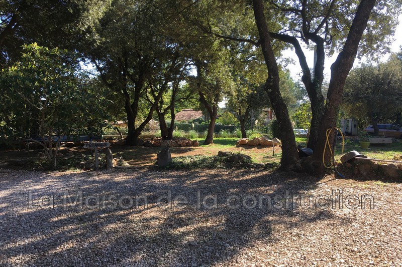1 - plot of land for sale in saint-maximin-la-sainte-baume var france