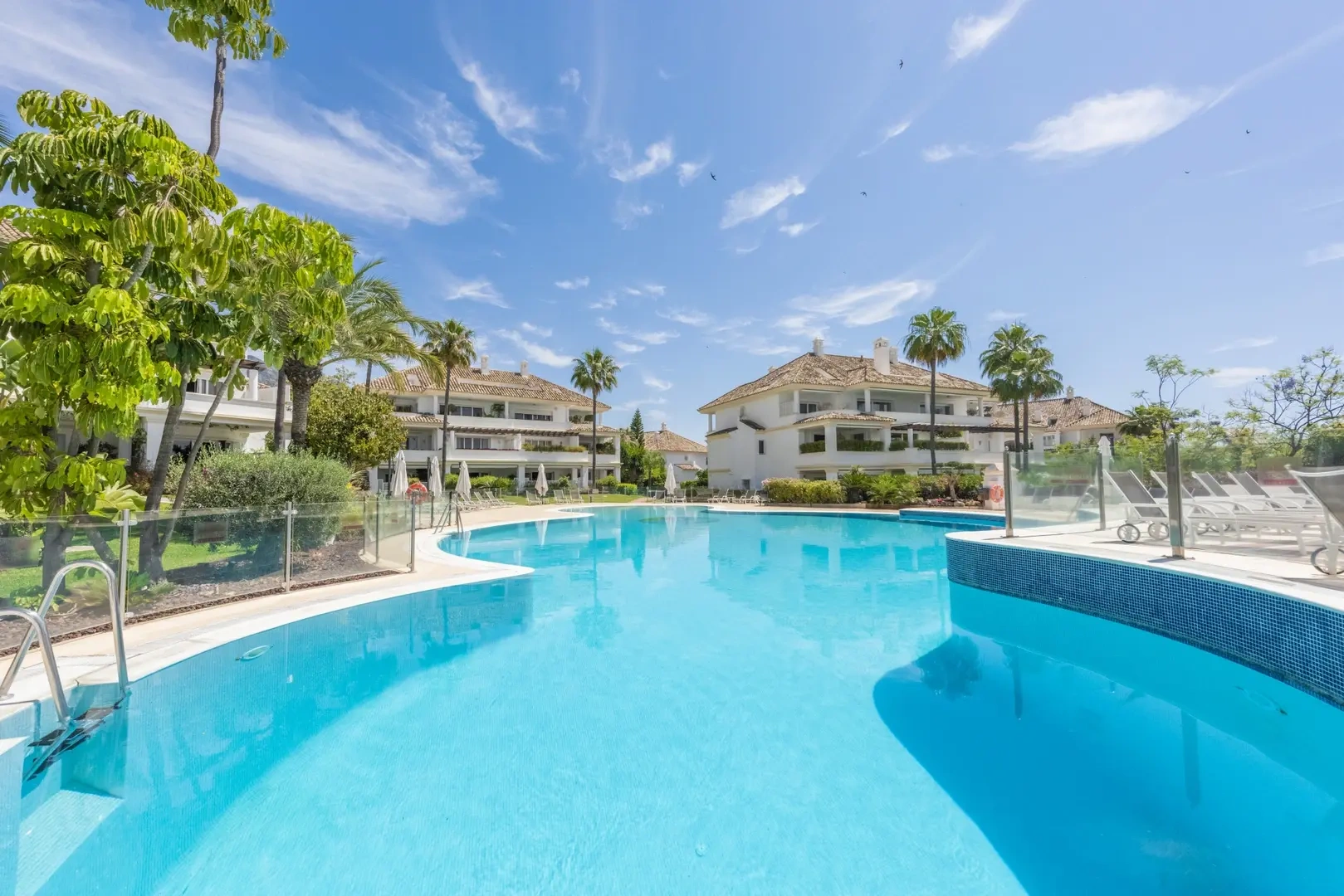 1 - verkoop appartement uitzicht op zee marbella - costa del sol andalusië spanje