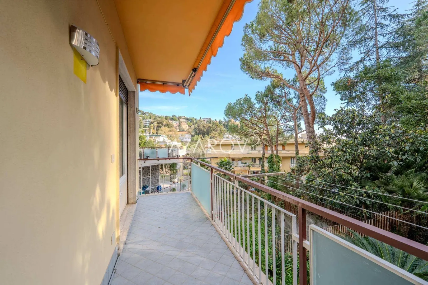 1 - venda apartamento a praia ao pé sanremo liguria itália