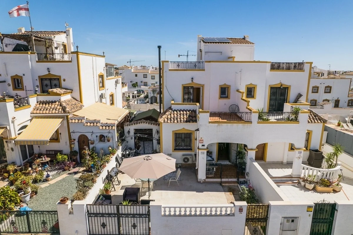 2 - verkoop huis los montesinos valencian community spanje